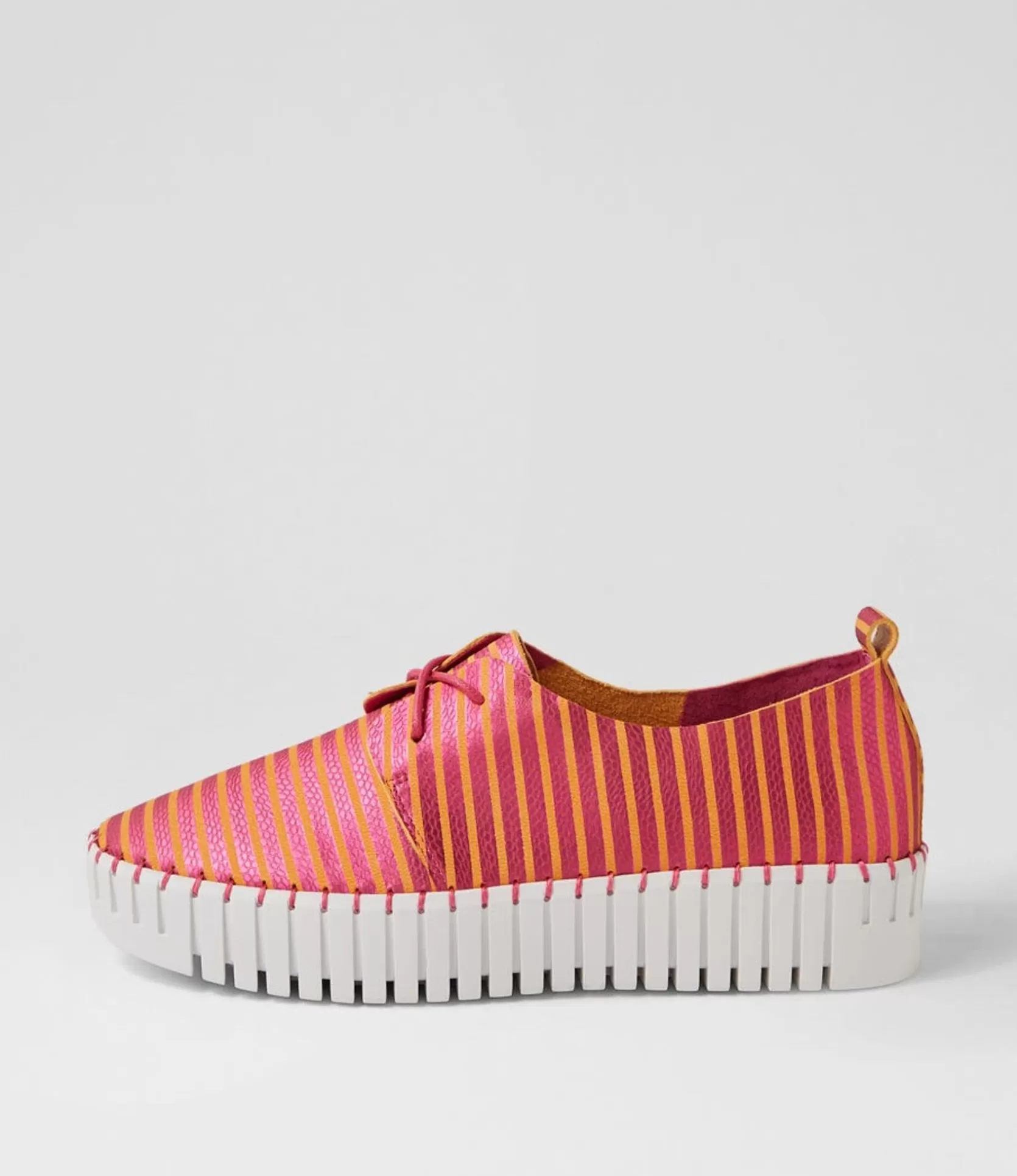 Best Sale Brooks Fuchsia Orange Stripe Leather Sneakers Women Sneakers