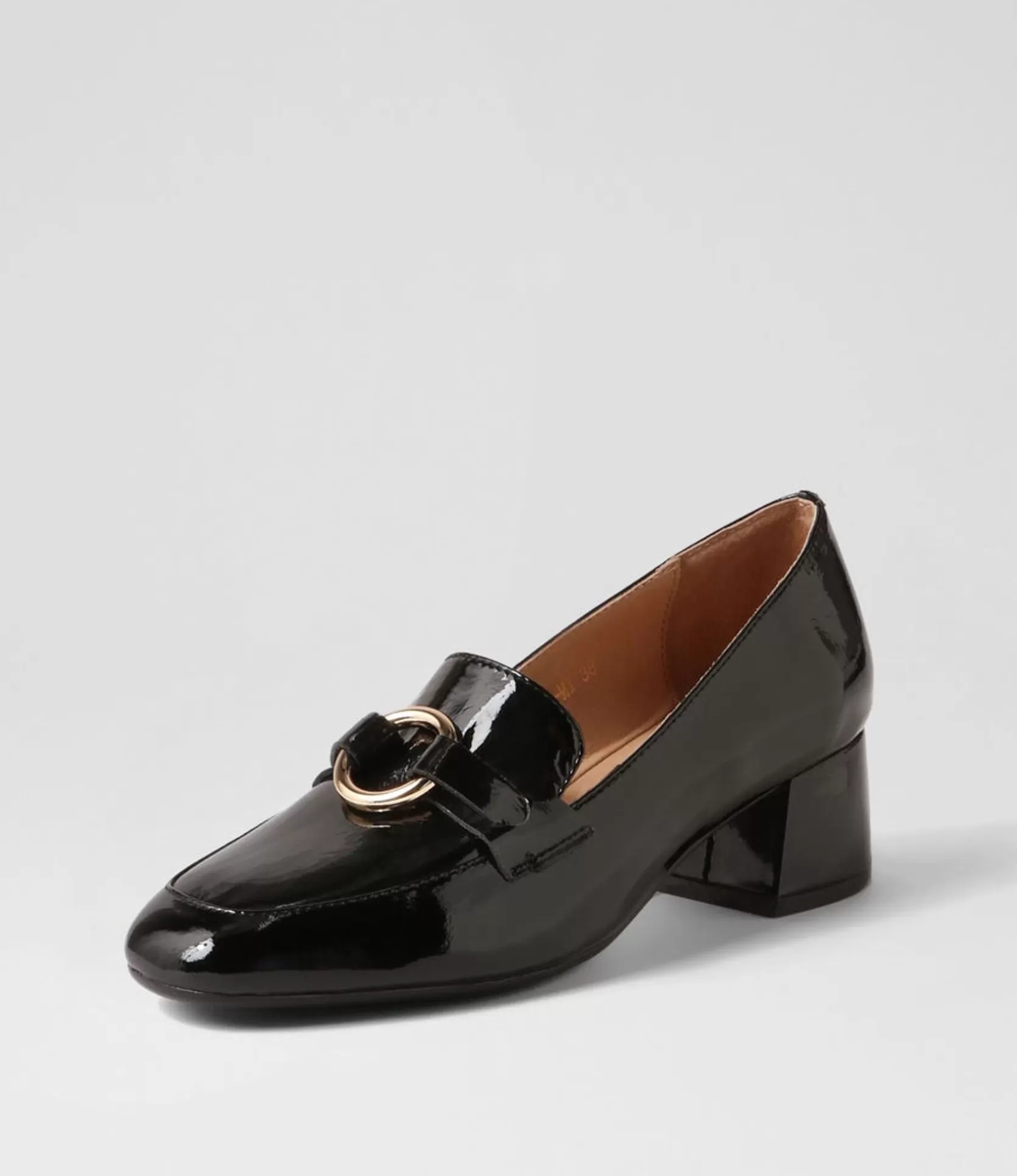 Store Corma Black Patent Leather Heels Women Loafers