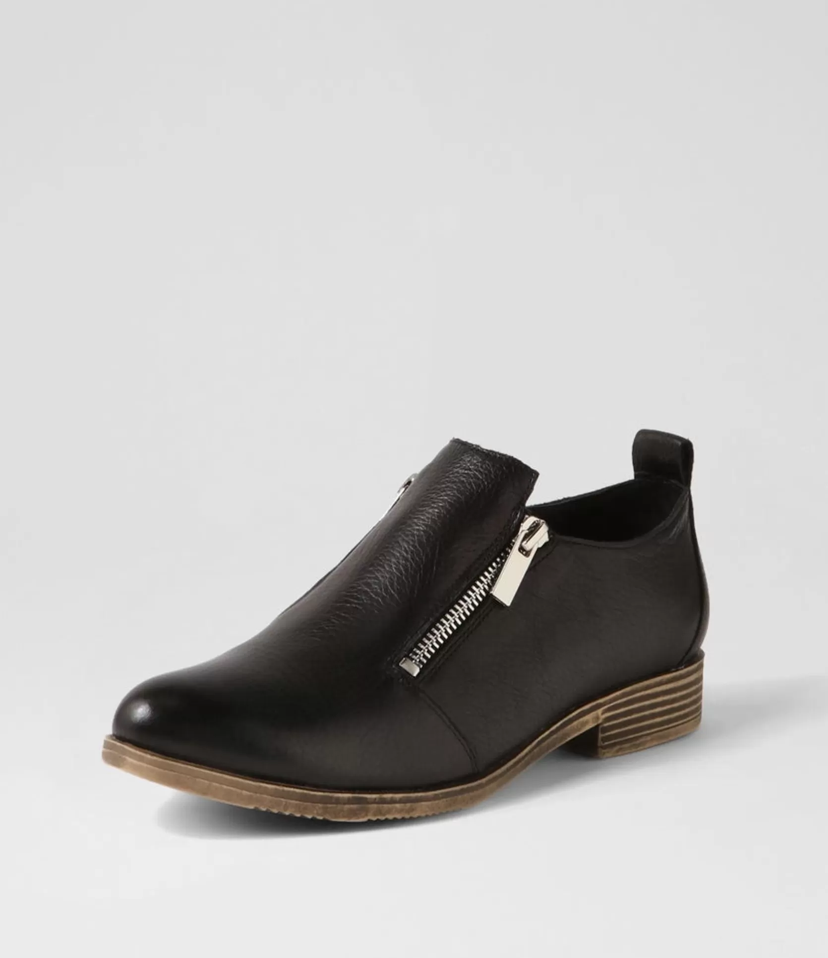 Best Sale Koller Black Leather Flat Shoes Women Flats