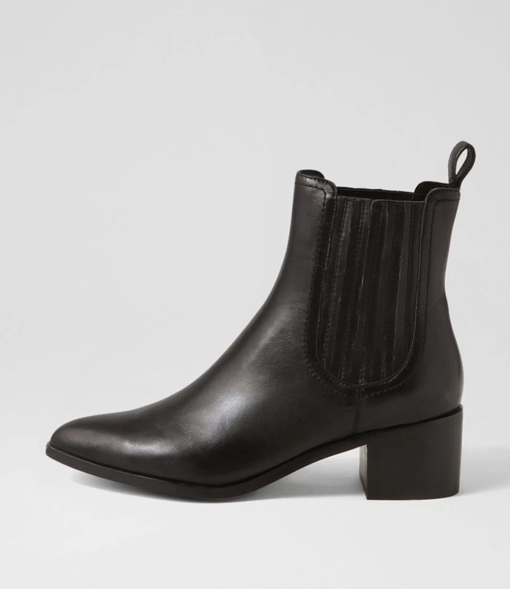 Best Sale Syma Black Leather Chelsea Boots Women Ankle Boots