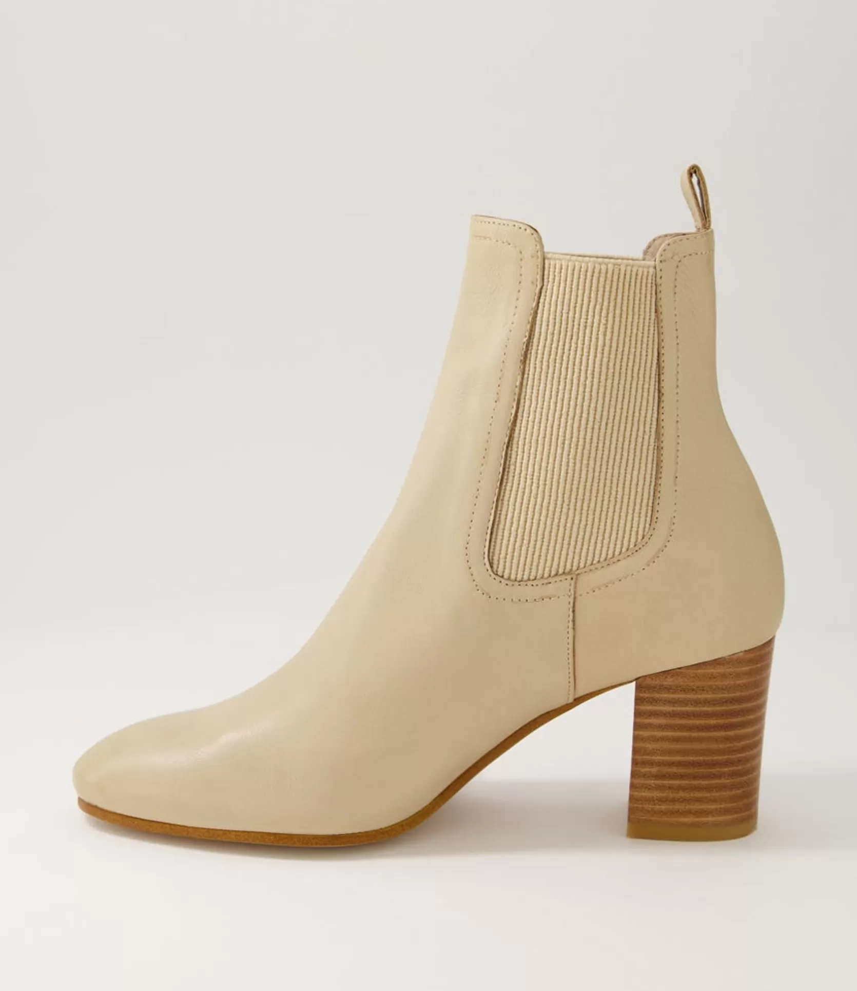 Shop Ussa Camel Leather Elastic Chelsea Boots Women Ankle Boots