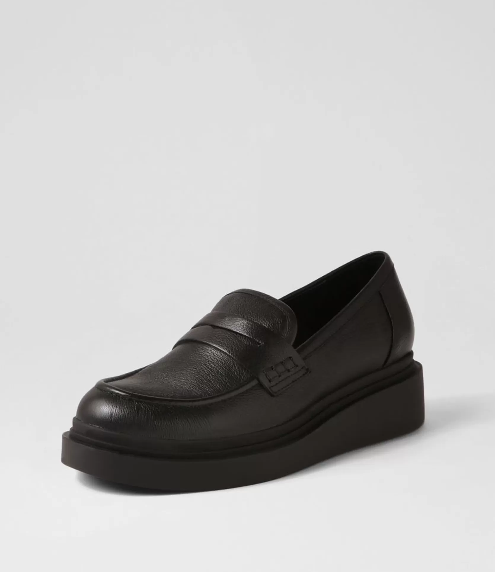 Discount Zafari Black Leather Loafers Women Loafers