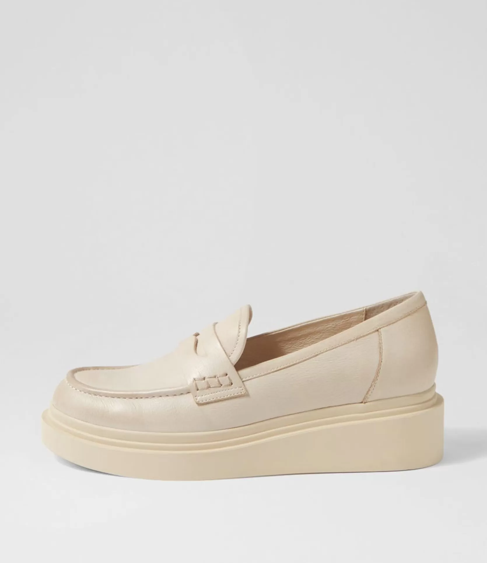 Online Zafari Milk Leather Loafers Women Loafers